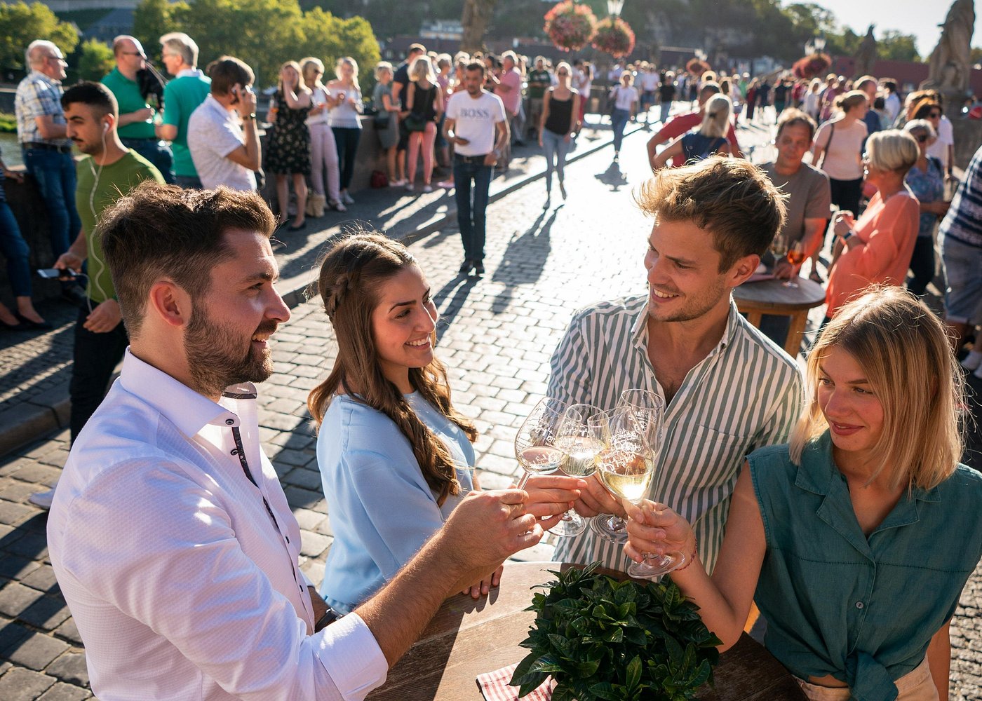Wuerzburg wine tour with Reimagine Tours – guided vineyard and city experience Reimagine Tours Wuerzburg wine tasting and city tour Wuerzburg wine tour in English with local guide – Reimagine Tours